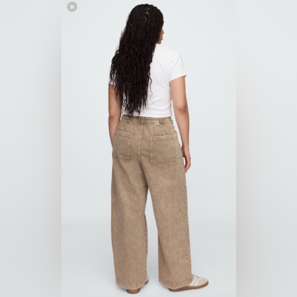 Gap High Rise Wide-Leg Utility Pull- On Jeans - Picture 3 of 5